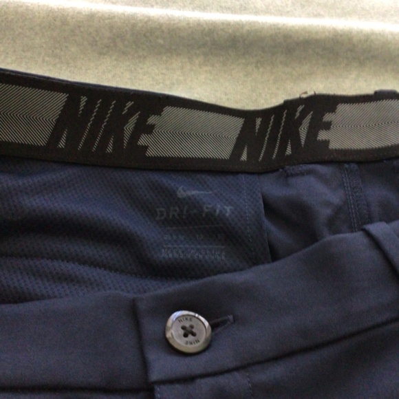 Nike dri fit Golf pants 38x32 - Picture 3 of 4